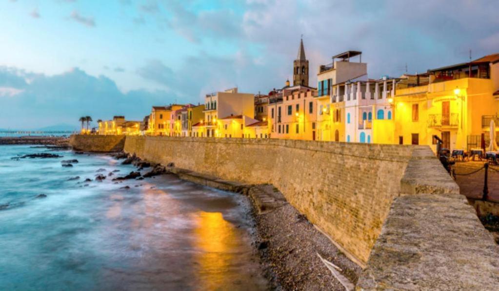 Appartamento A Pochi Passi Dalla Spiaggia アルゲーロ エクステリア 写真